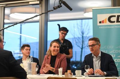 Vor der Aufstellung sprach sich der CDU-Kreisvorstand einstimmig fr Carsten Linnemann aus